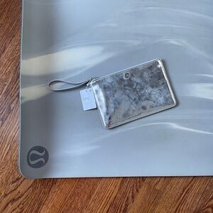 Lululemon I OS